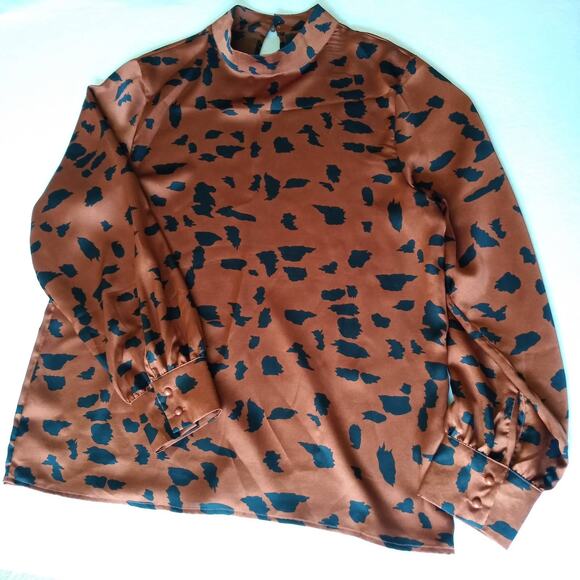 Women L Animal Print Mock Neck Blouse Top Career Work Classic Chic Boho Mob Wife - Picture 2 of 11